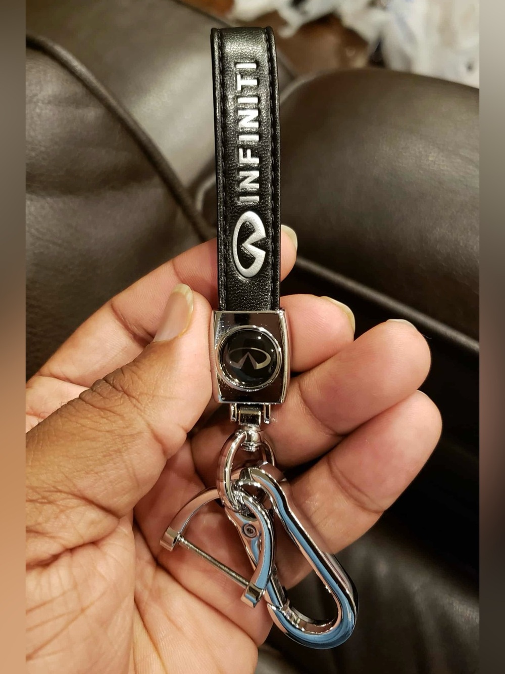 INFINITI Black & Silver Leather Chrome Keychain